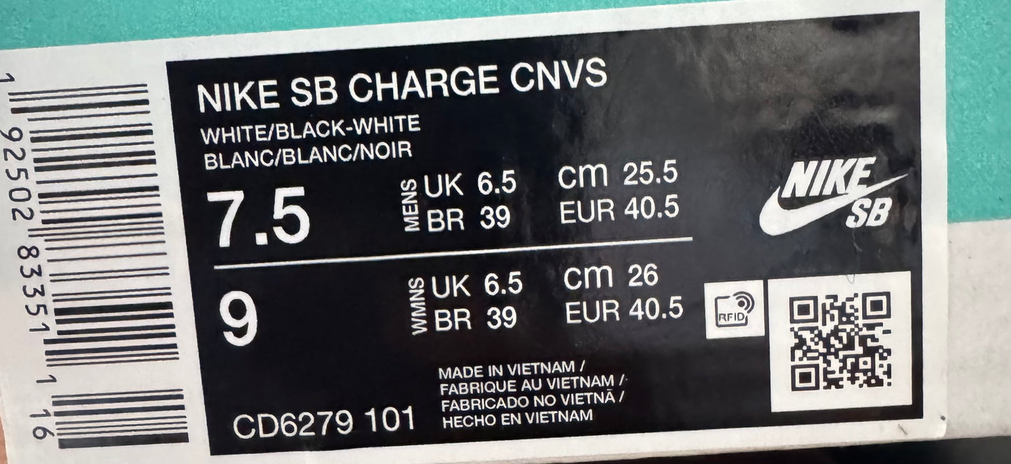 Nike SB charge cnvs
