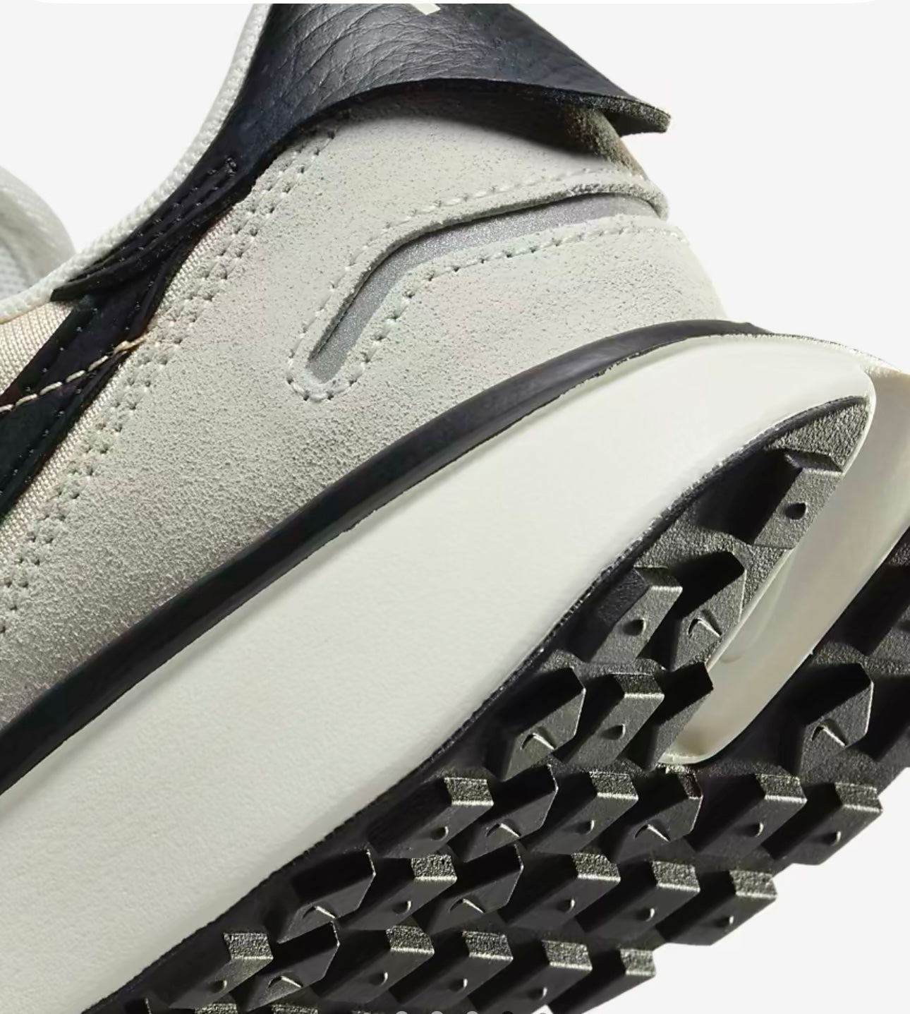 Nike Phoenix waffle
